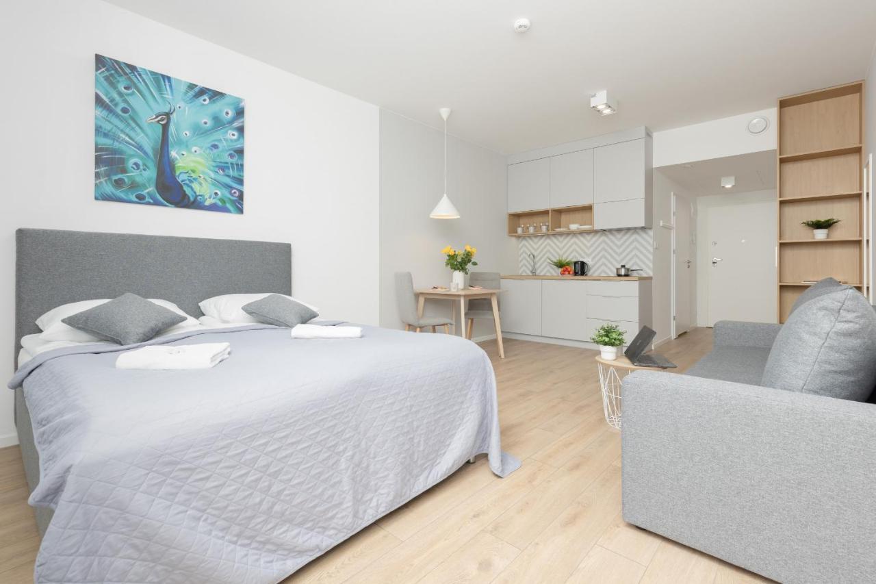 Metro Bielany Apartments With Parking By Noclegi Renters Warszawa Zewnętrze zdjęcie
